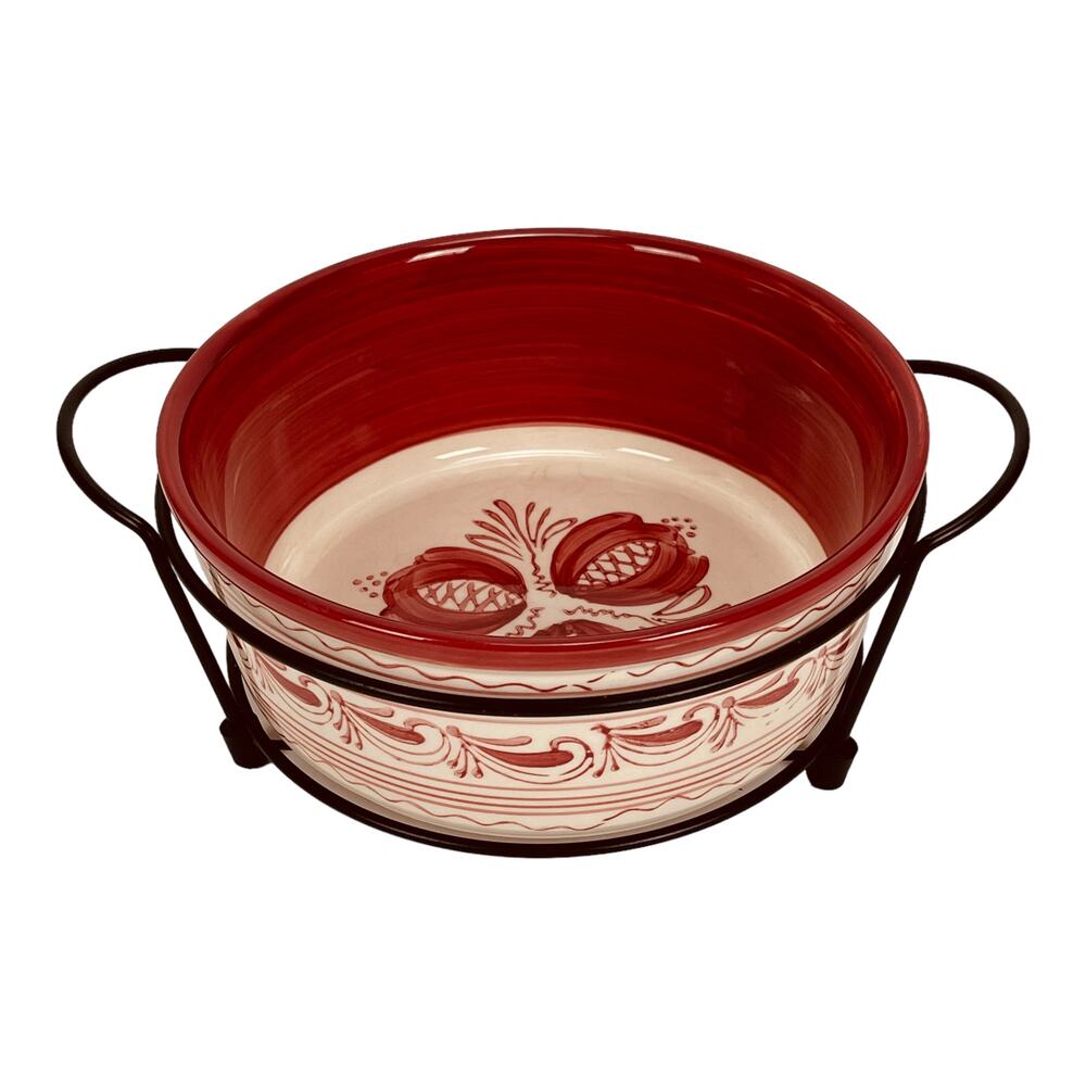 Vintage Temp-Tations presentable Ovenware by Tara - Folk Art 1.5 qt.